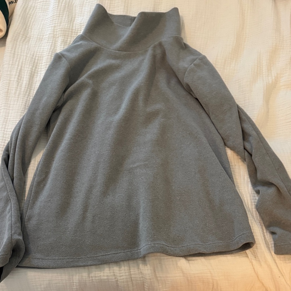 Dudley Stephen’s Women's Gray Funnel Neck terry material